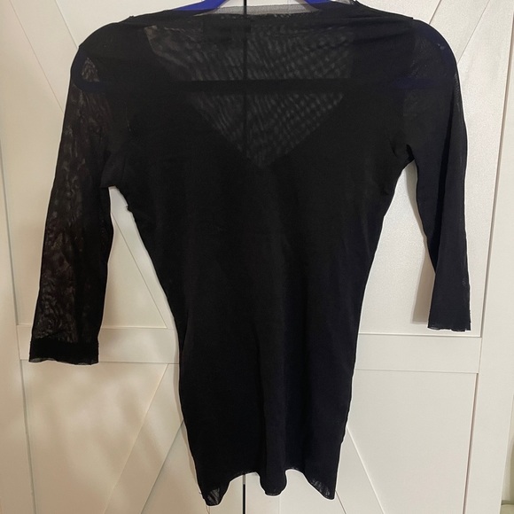 Beulah Black Mesh V-Neck Blouse - Picture 3 of 3